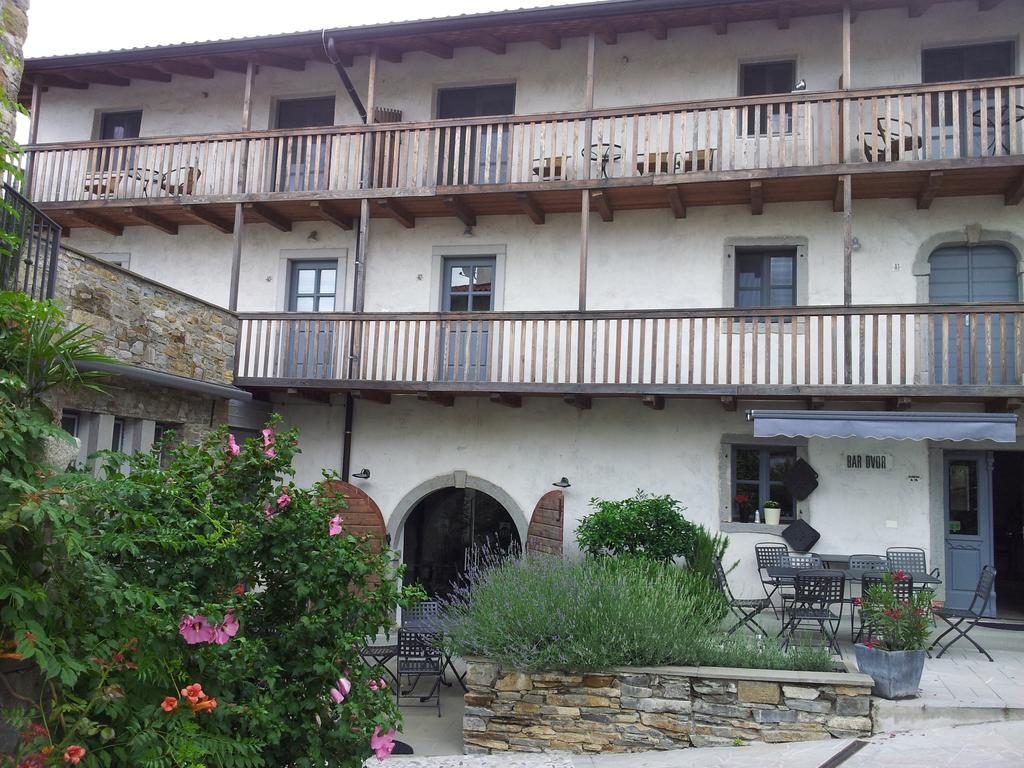 Boutique Hotel Dvor Dobrovo Exteriér fotografie